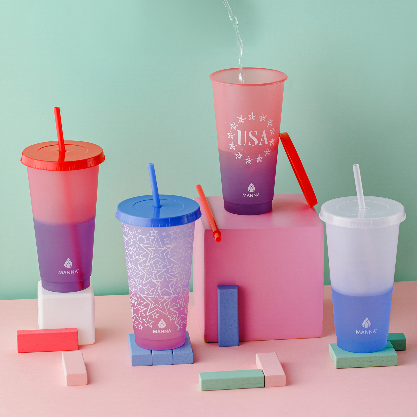 4pk-24-oz-patriotic-color-changing-cups-d7 156A0971-_1.png