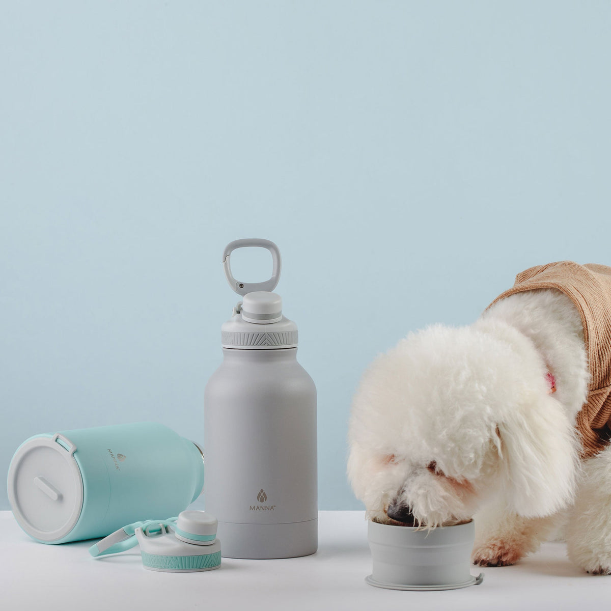 46-oz-rover-bottle-p1 WEB_156A7390_2b12558f-2e11-4712-881b-a120febc680c.jpg